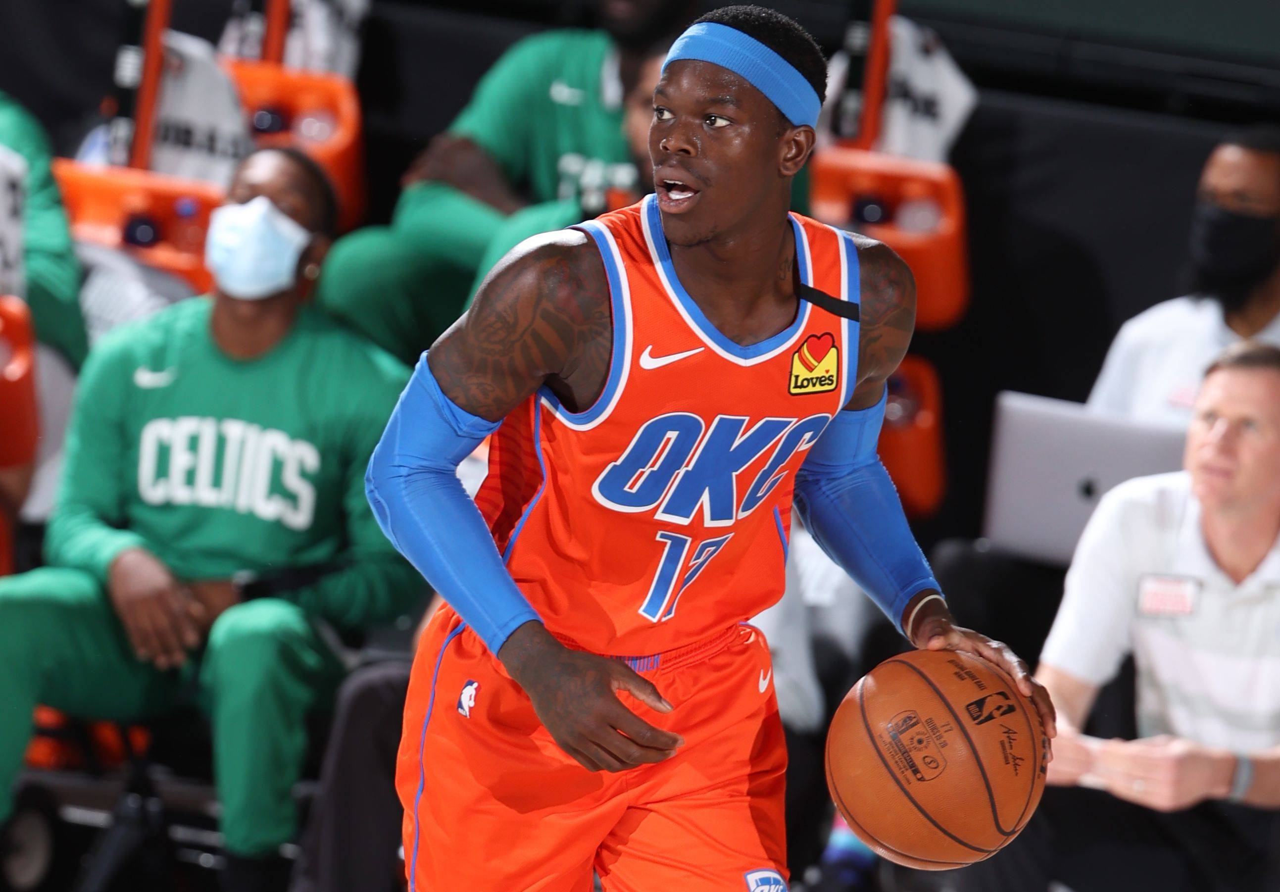 以凸显各自 以凸显各自