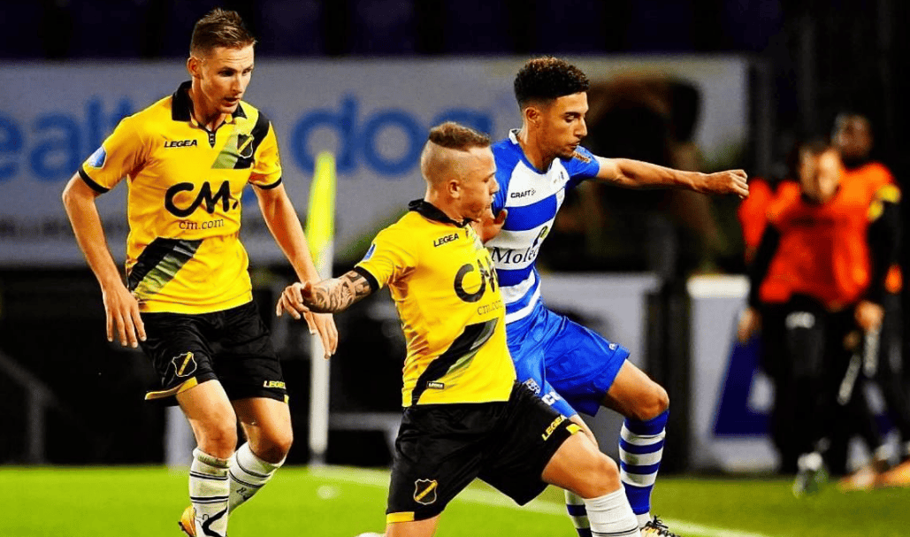 年轻球员培 年轻球员培