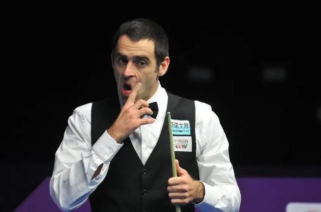 中脱颖而出 中脱颖而出