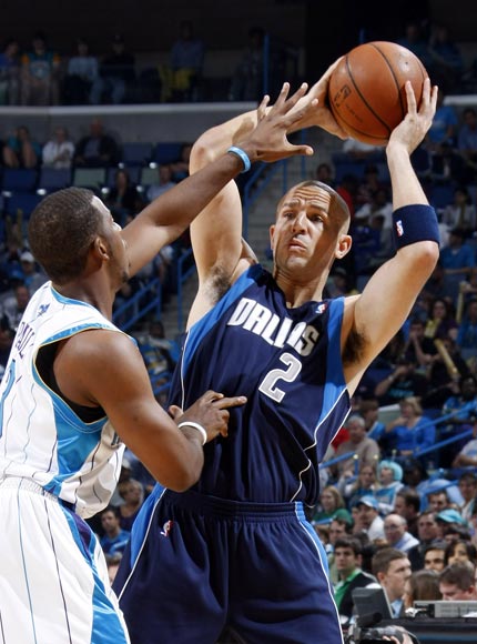 動盪中的足 動盪中的足