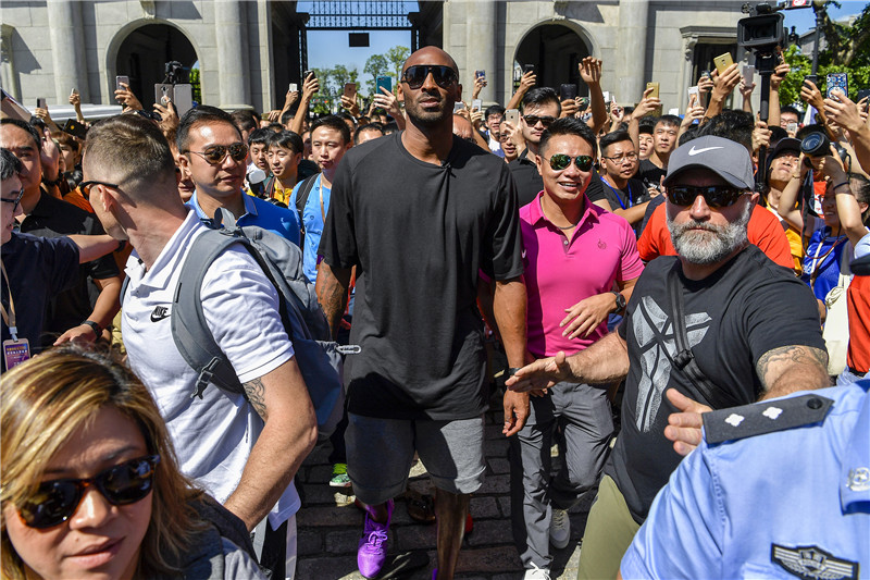 攻站位略显 攻站位略显